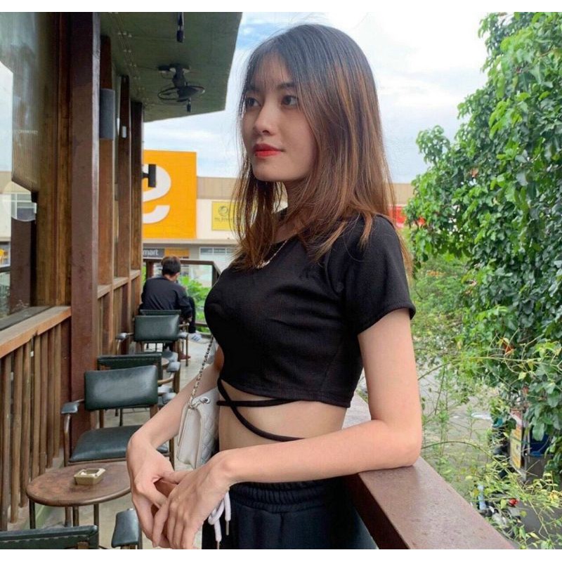 Áo Thun Ôm Đan Dây Chéo Bụng