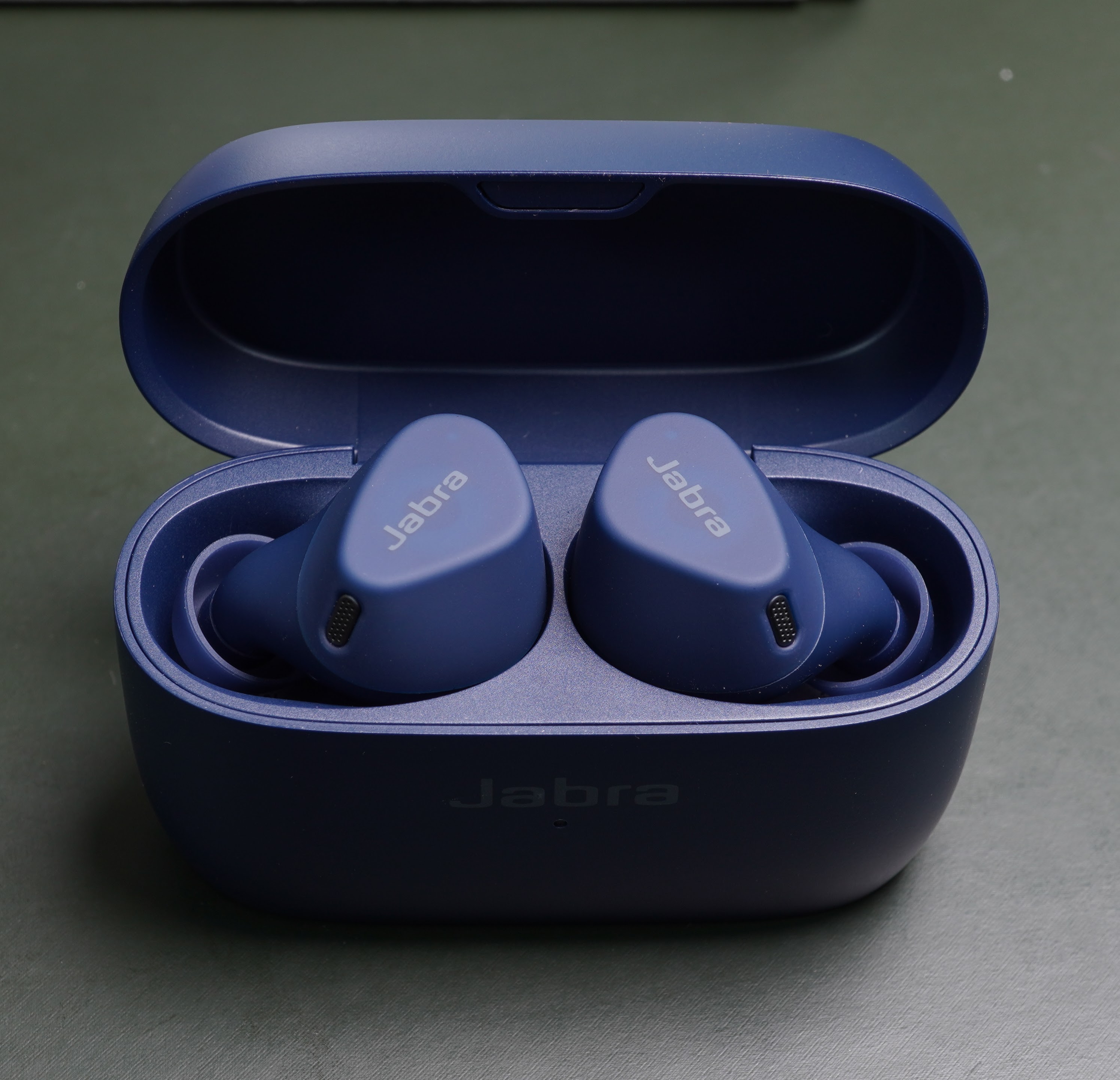 Tai nghe Jabra 4 active - black,navy (used)