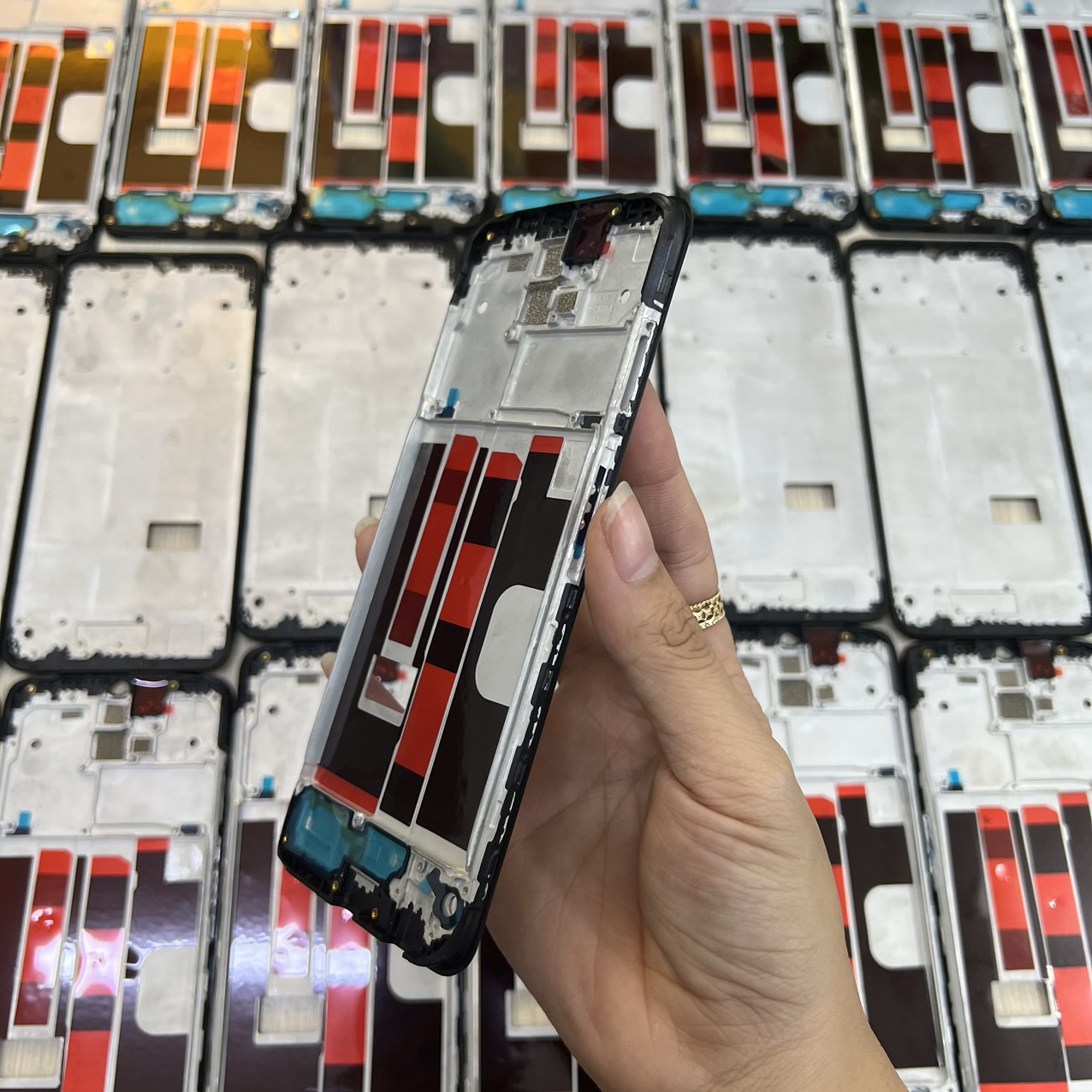 Khung sườn benzen màn hình oppo A5 - 2020