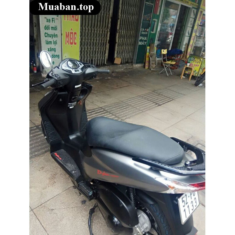 Thảm lót chân cao su xe Dylan