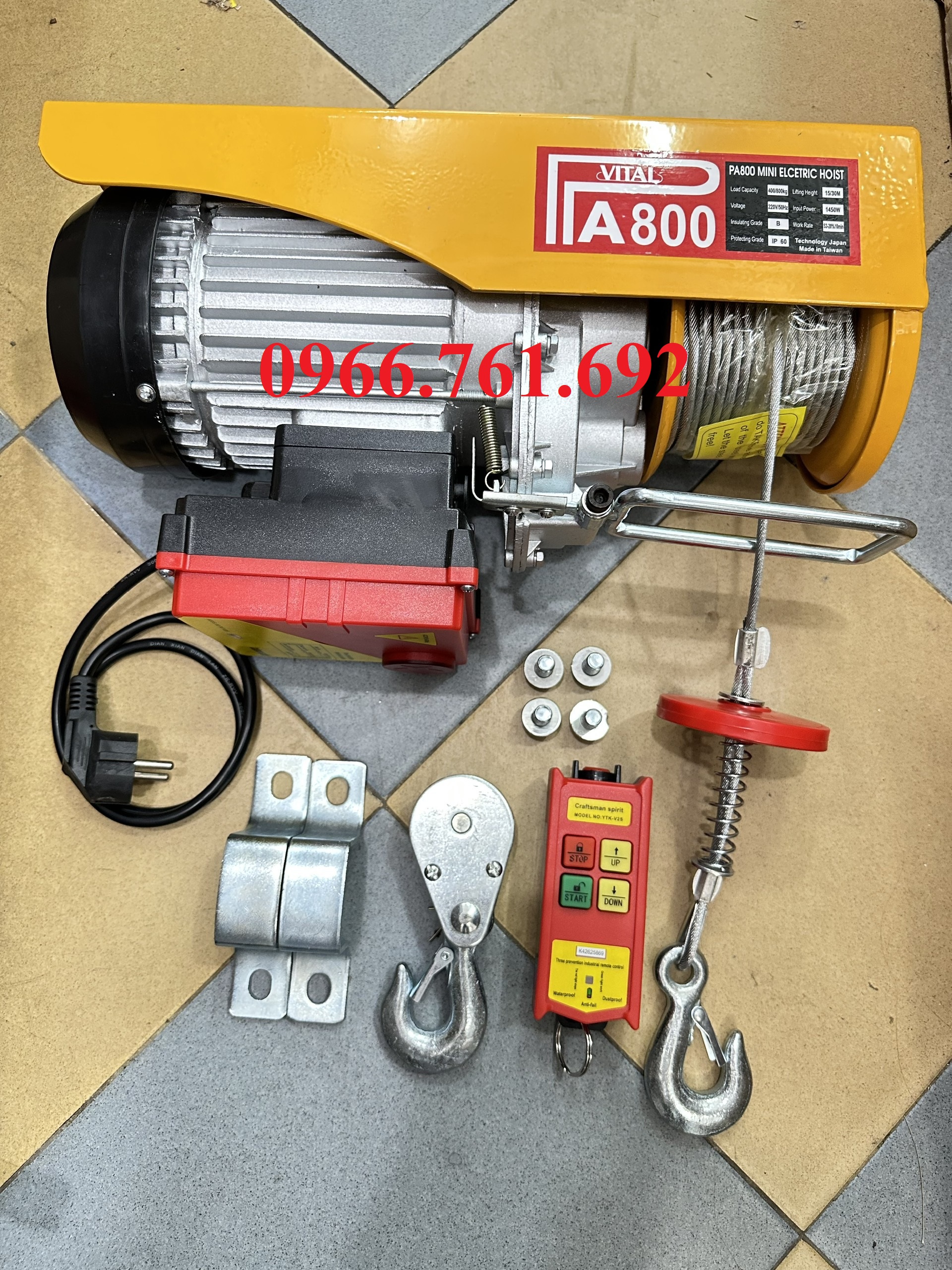 máy tời điều khiển từ xa