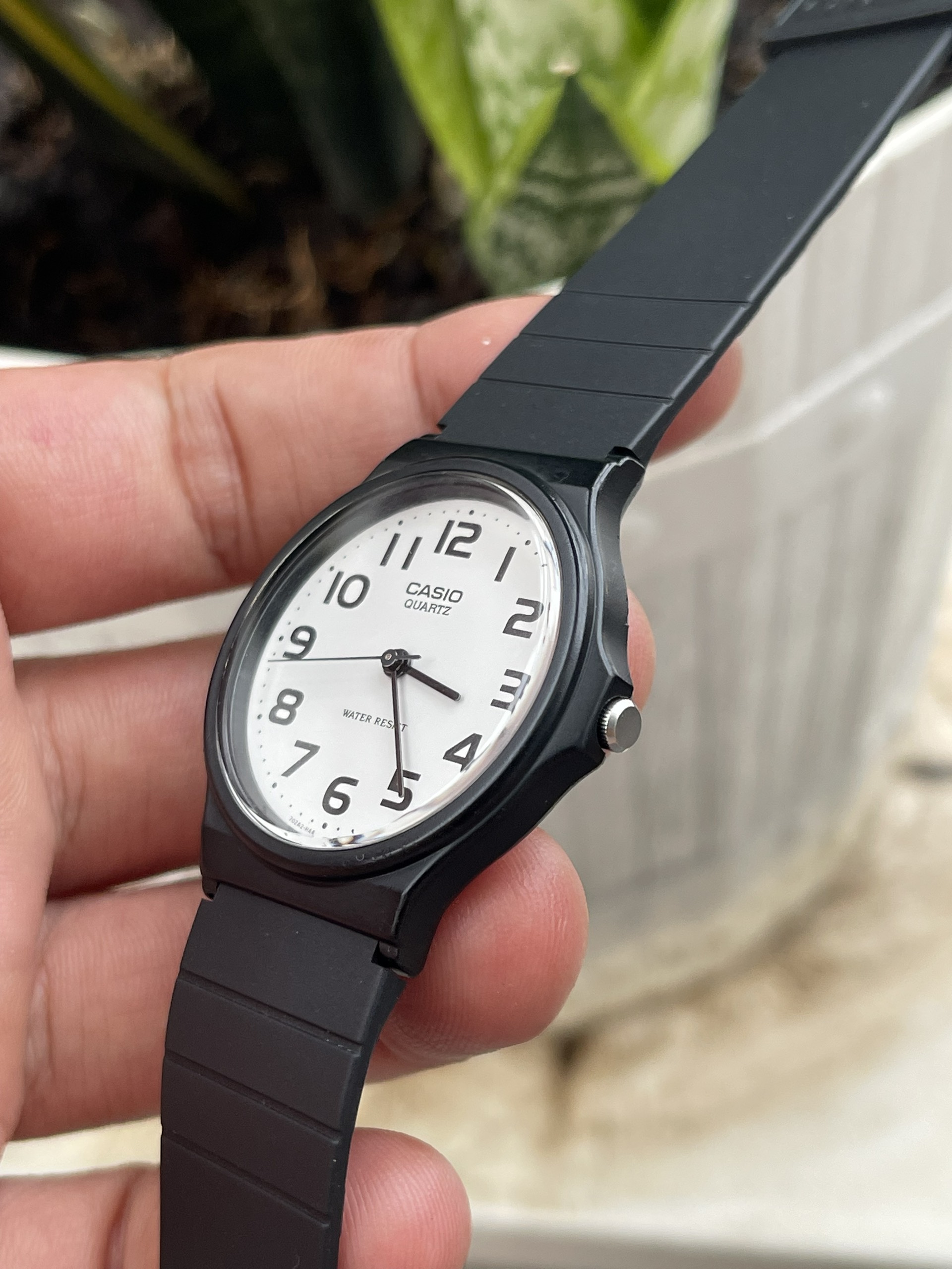 Đồng hồ nam Casio MQ-24 chạy pin hàng Si