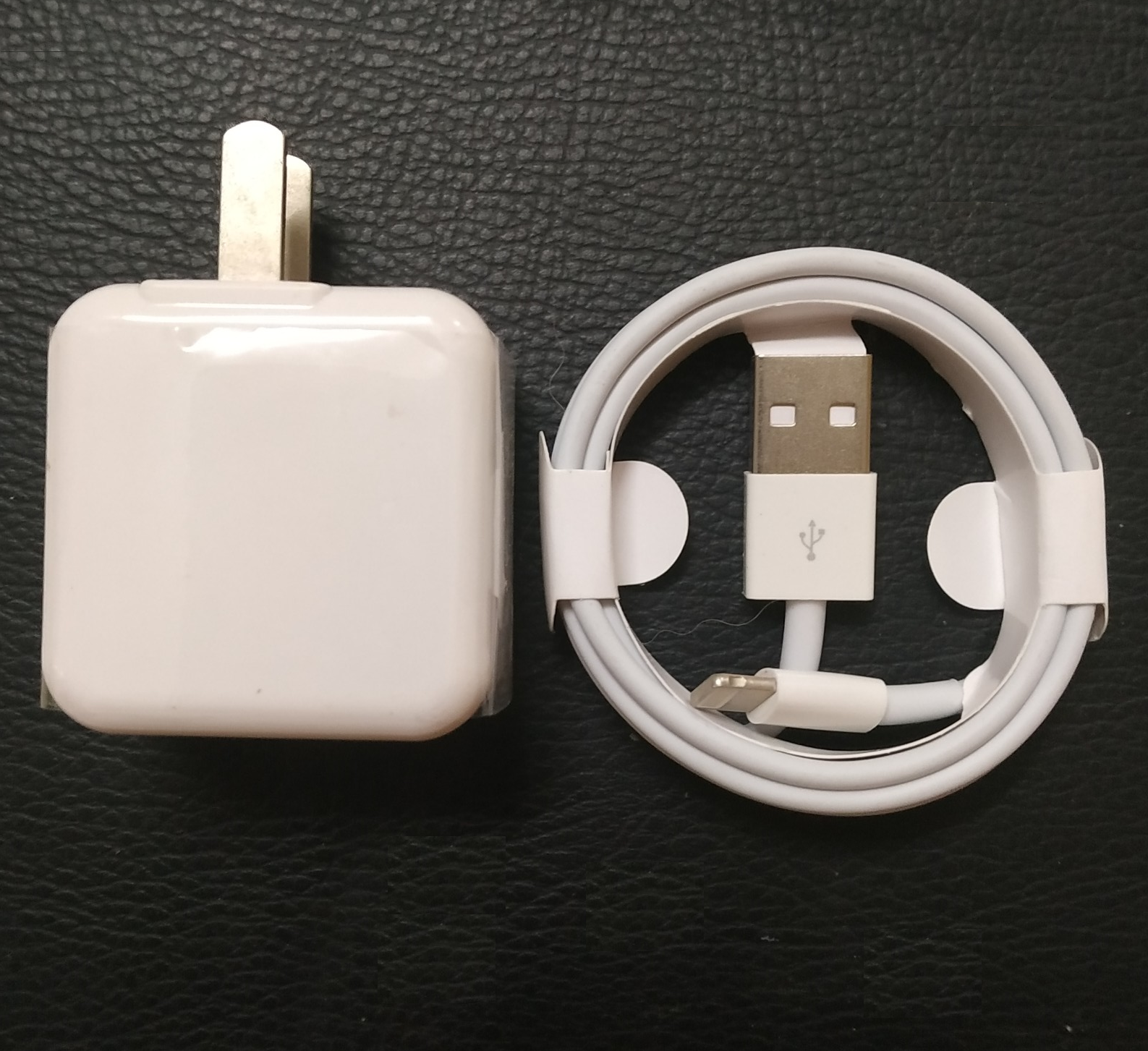 Củ sạc dây sạc iPhone 6 iPhone 7 iPhone 8 iPhone X iphone 11 iphone 12 gồm củ sạc cốc sạc iphone và dây sạc iphone