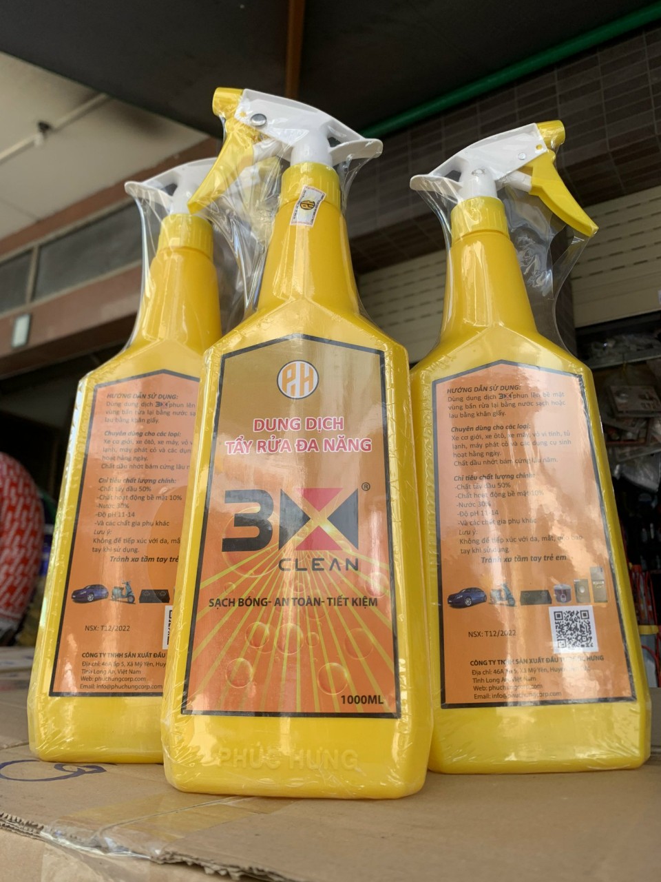 Tẩy 3x vàng vệ sinh đa năng ( siêu sạch- siêu nhanh-siêu tiết kiệm)