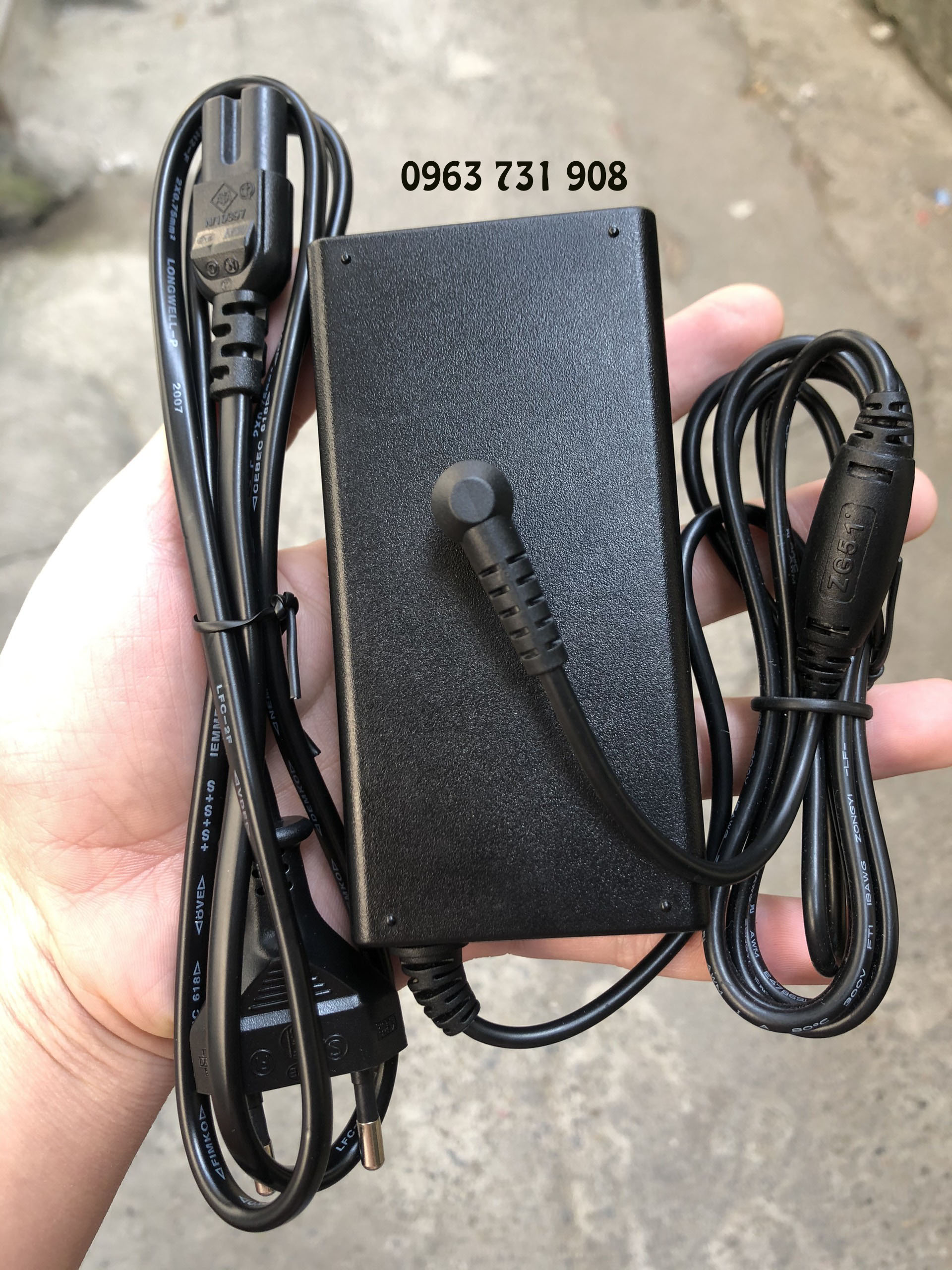 Adapter nguồn samsung 14v 3.22a chính hãng