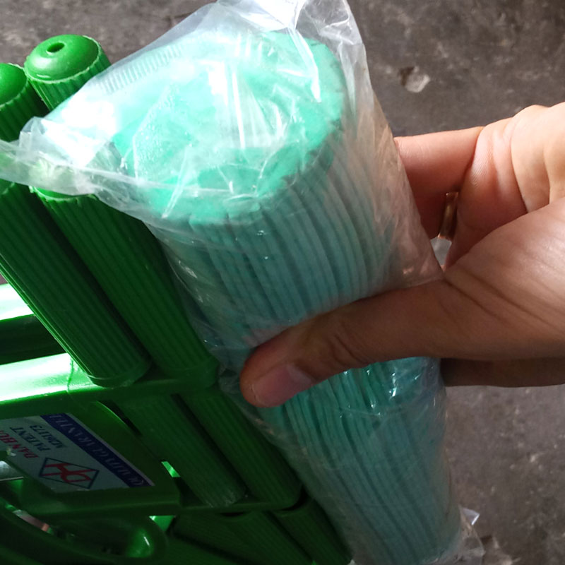 Cây lau nhà mút xốp màu xanh ( loại tốt)