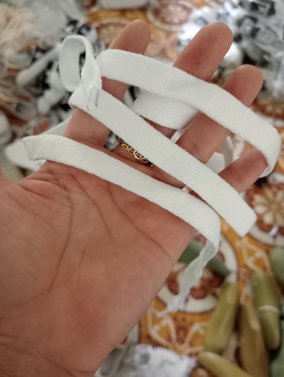 {PHỤ KIỆN} LÓT, DÂY GIÀY