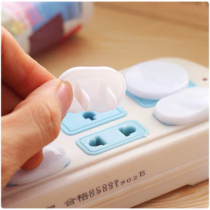 BỊT Ổ ĐIỆN CHỐNG GIẬT