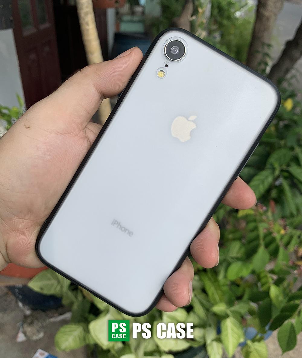 Ốp lưng iPhone XR viền dẻo đen cao cấp - PS Case phân phối