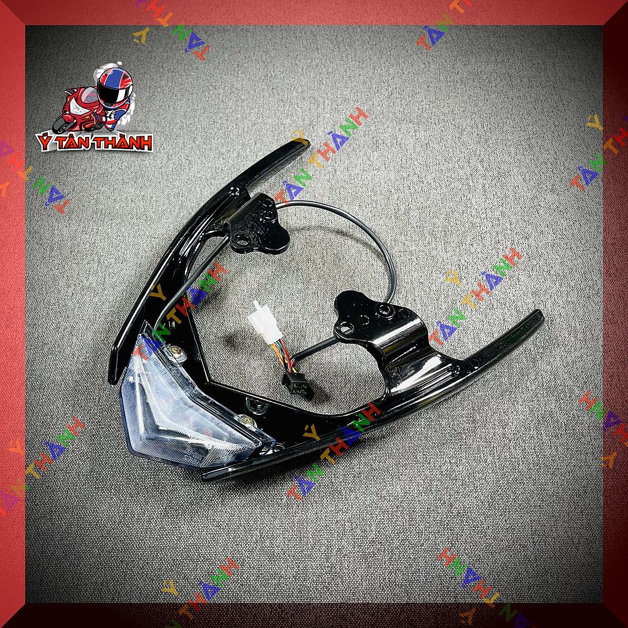 Cảng sau sirius spark có đèn MS23