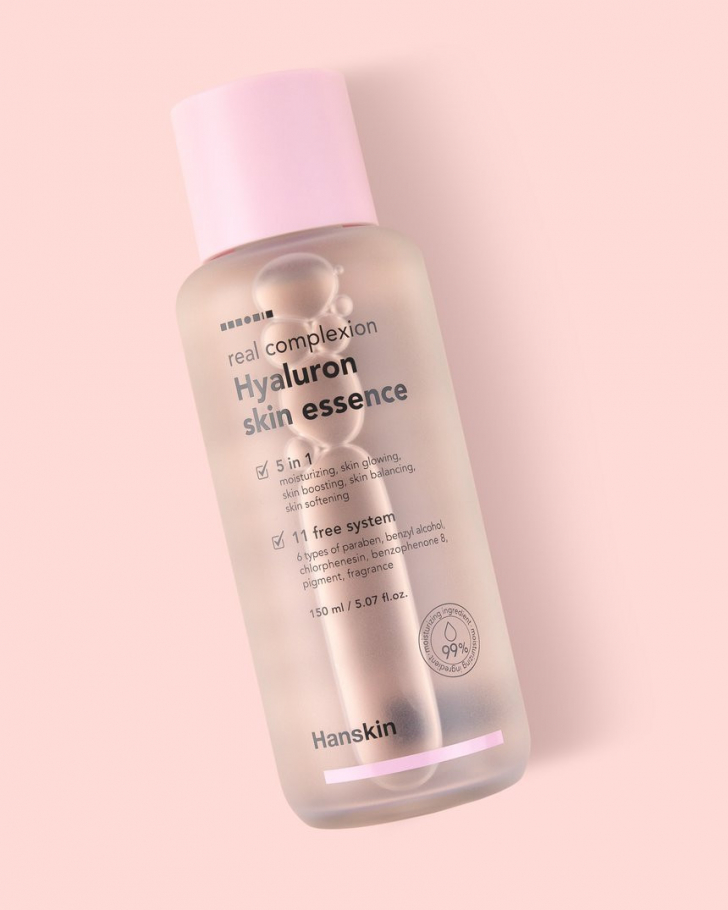 TINH CHẤT CẤP ẨM HANSKIN REAL COMPLEXION HYALURON SKIN ESSENCE 300ml
