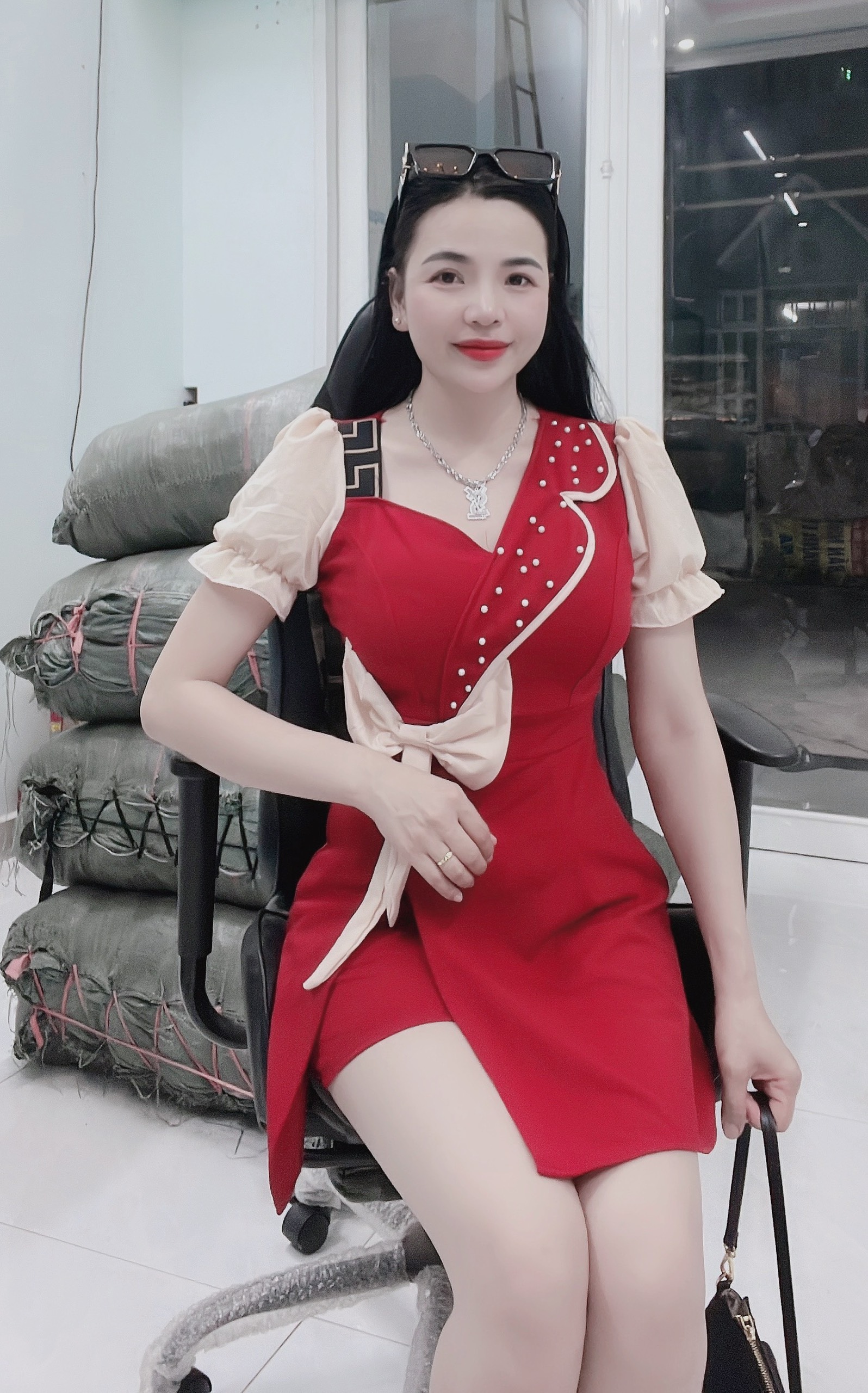 SÉT ÁO PHÔM DÀI KÈM QUẦN ĐÙI-MẶC TÔN DÁNG.AK14