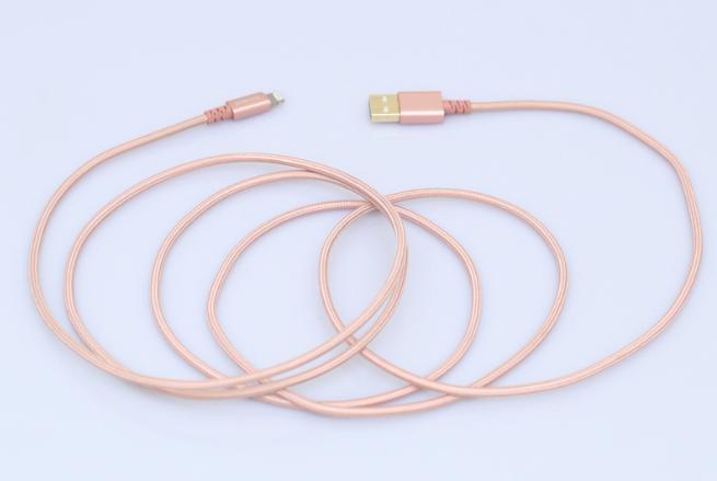 [ GIẢM GIÁ SỐC ] - CÁP SẠC IPHONE, IPAD DÂY DÙ XOẮN 2.5M - 3M
