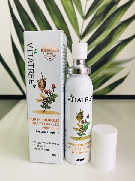 Chai Xịt Họng Keo Ong Vitatree Super Propolis Spray Complex (30 ml)