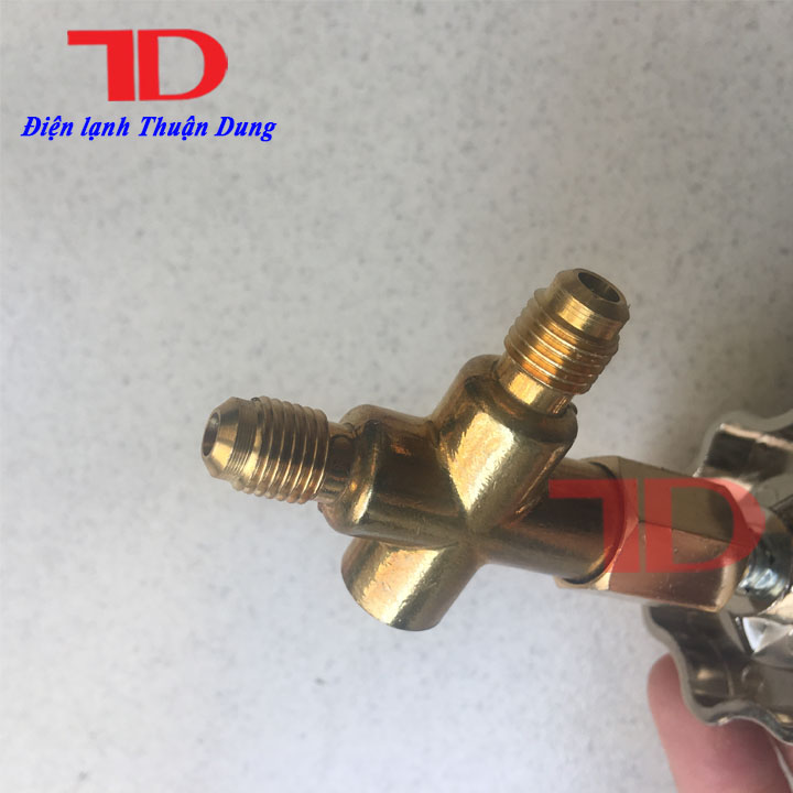Tay vặn van đồng hồ sạc gas thay thế