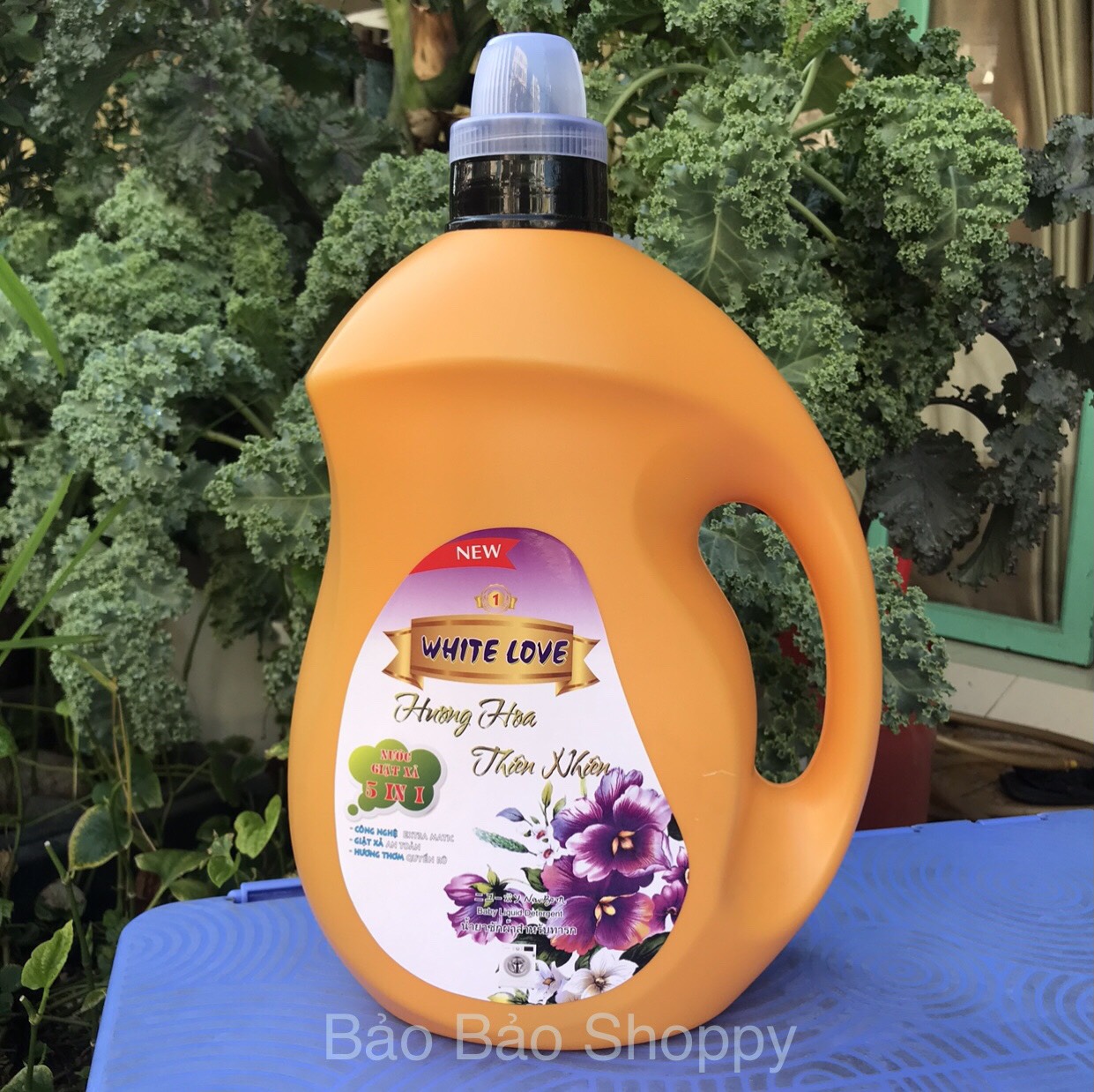 Nước giặt xả White Love 3,8 lít