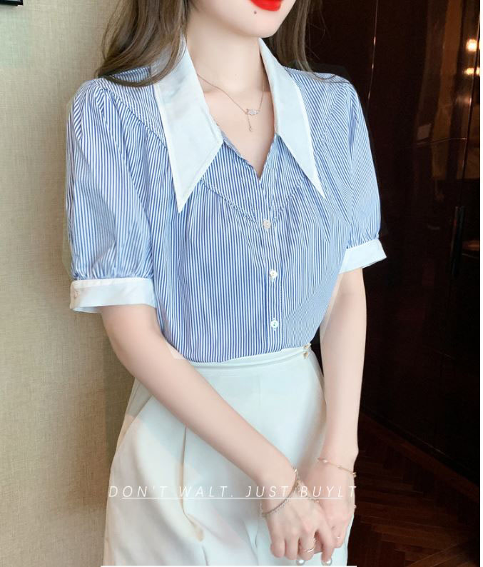 Áo sơ mi sọc cổ phối chất kate mềm mại