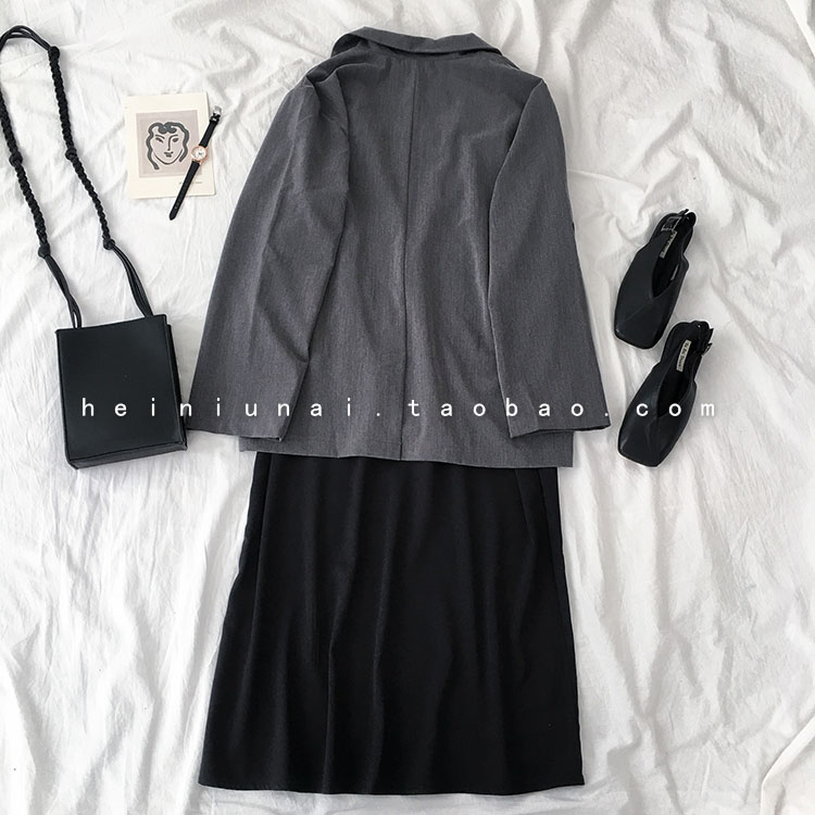 Áo blazer nữ trơn mỏng phù hợp Xuân Hè