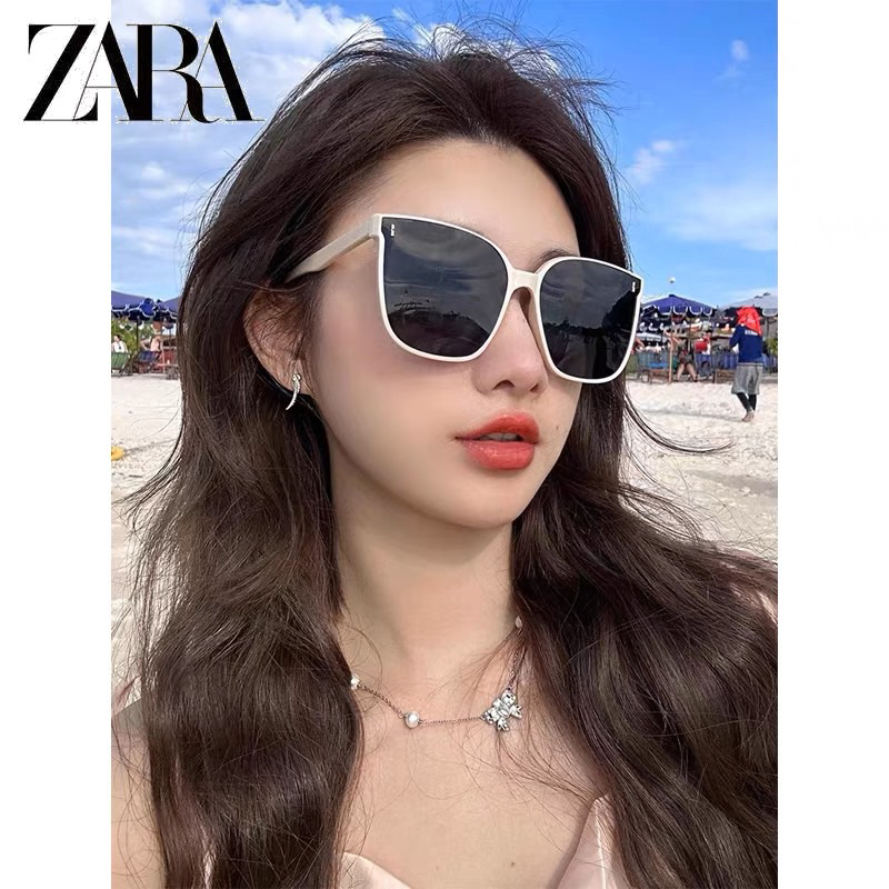 Có sẵn- kính zr tặng kèm bao da zr e