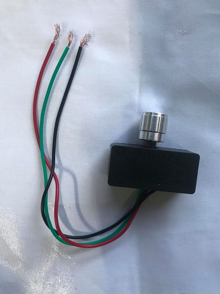 Chiếc áp điều chỉnh bơm mini 12v , Điều tốc chỉnh tốc độ motor 12v, máy bơm mini 12v, motor 775 ...
