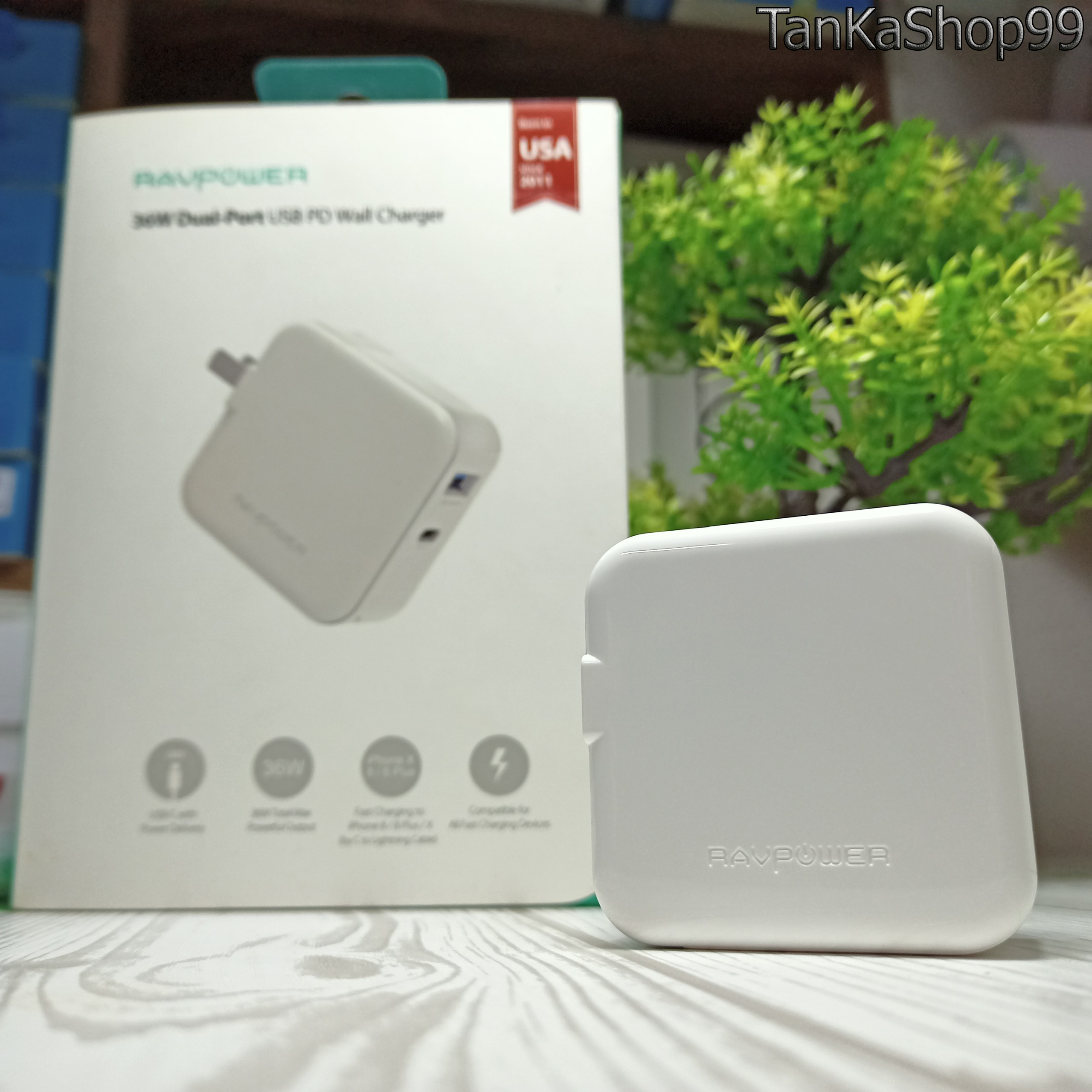 Củ Sạc RAVPower RP-PC080 36W iSmart, QC 3.0, USB Type C PD 36W