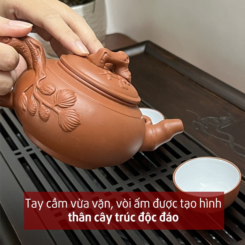 Bộ ấm chén đất nung tặng kèm khay trà giả gỗ