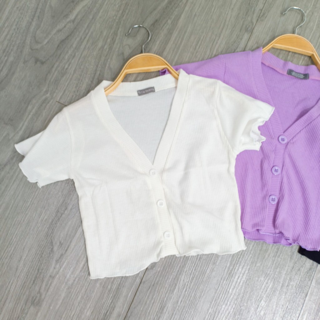 Áo Croptop Cổ Tim Cuốn Biên Siêu Kute