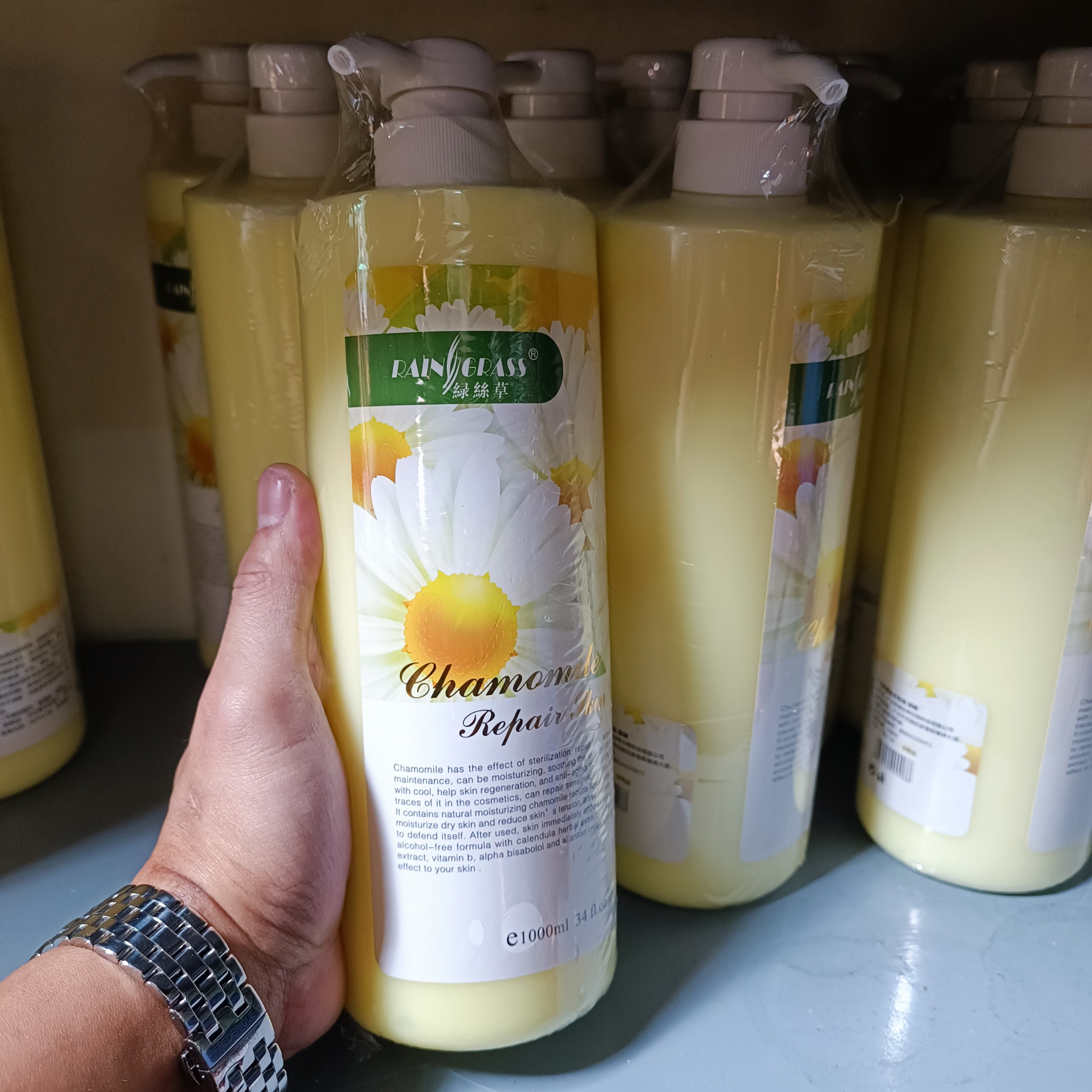 Sữa rửa mặt hoa cúc chăm sóc da spa thuộc bộ chăm sóc da hoa cúc