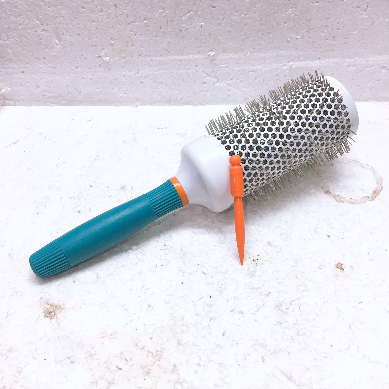 Lược Tròn Sấy Tóc Size Lớn 53 có đầu nhọn chia tóc
