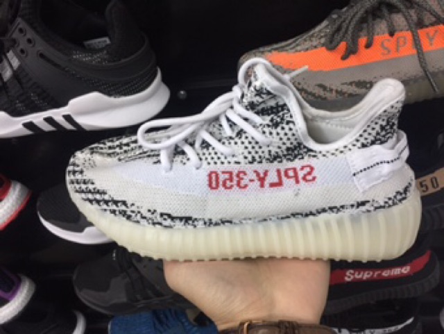 Giày sneaker siêu hot kèm hộp