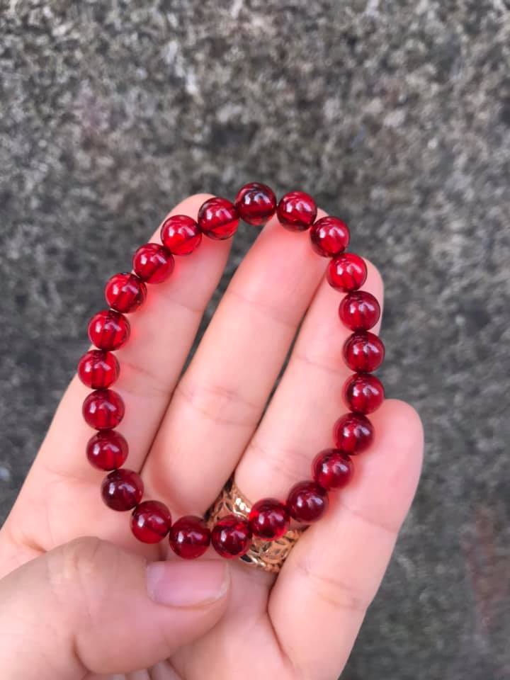 [HCM]VÒNG TAY HỔ PHÁCH ĐỎ SIZE 8LY