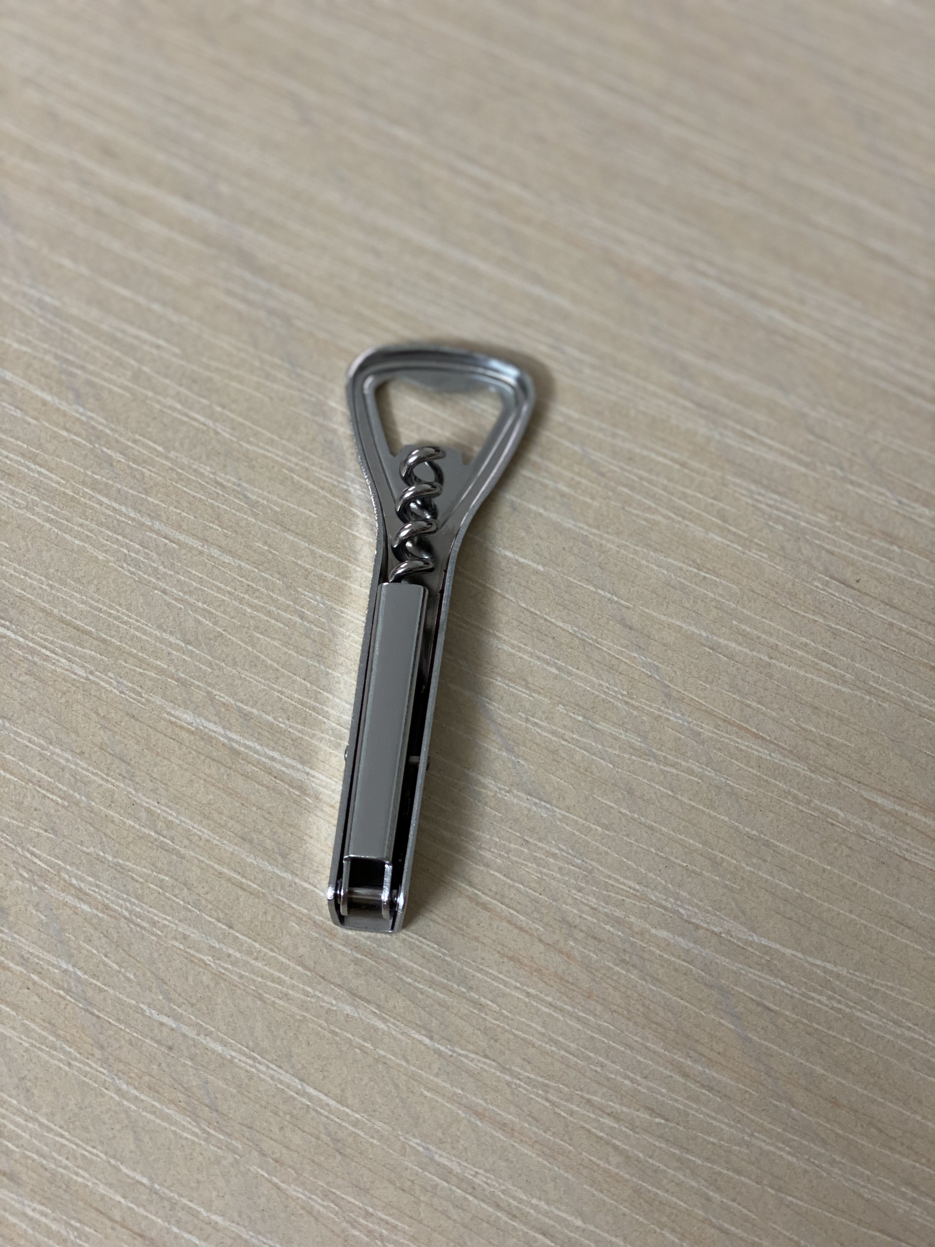 Bottle cap opener opening tool