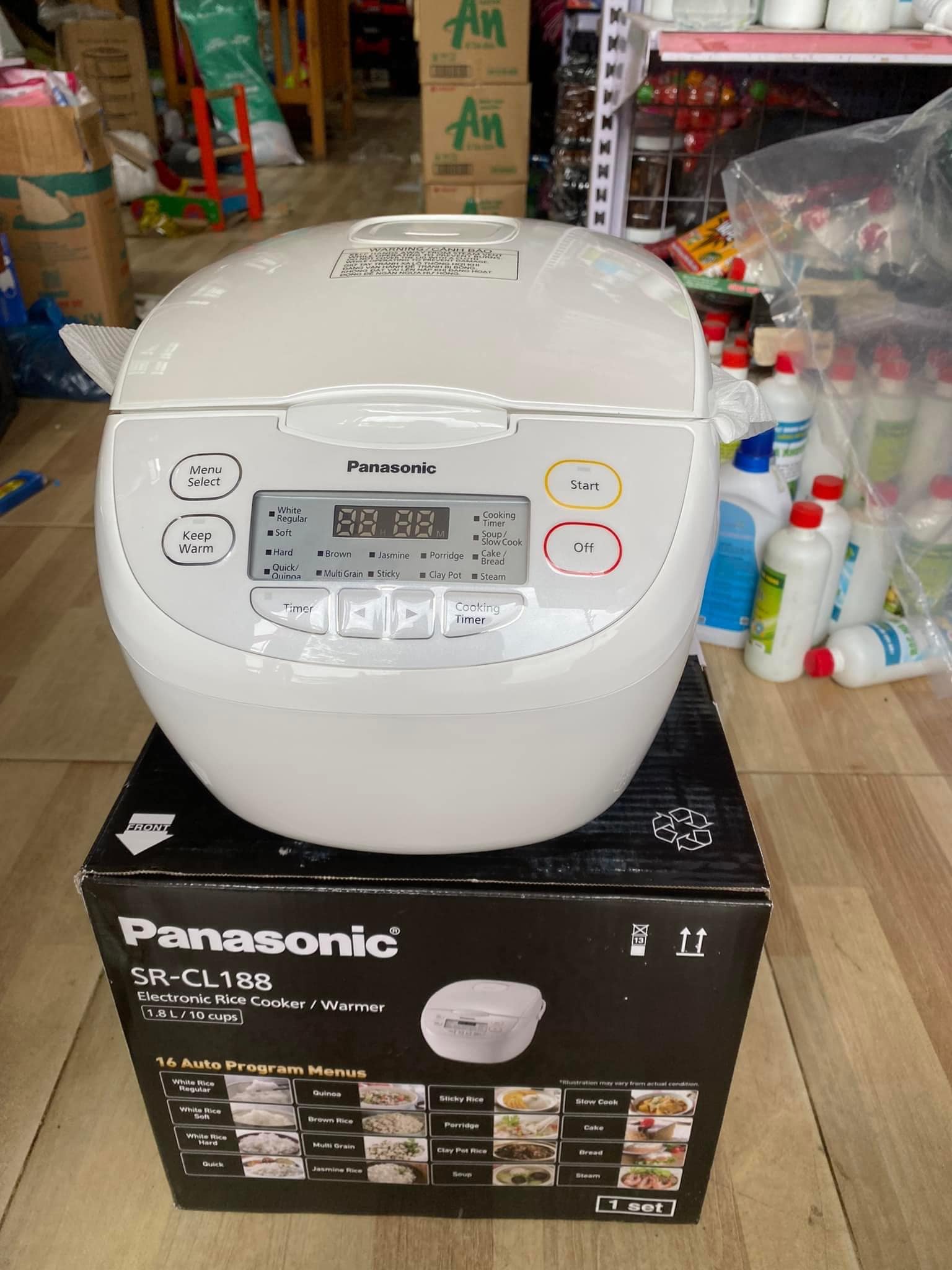 Nồi cơm điện tử Panasonic SR-CL188WRA 1.8 lít
