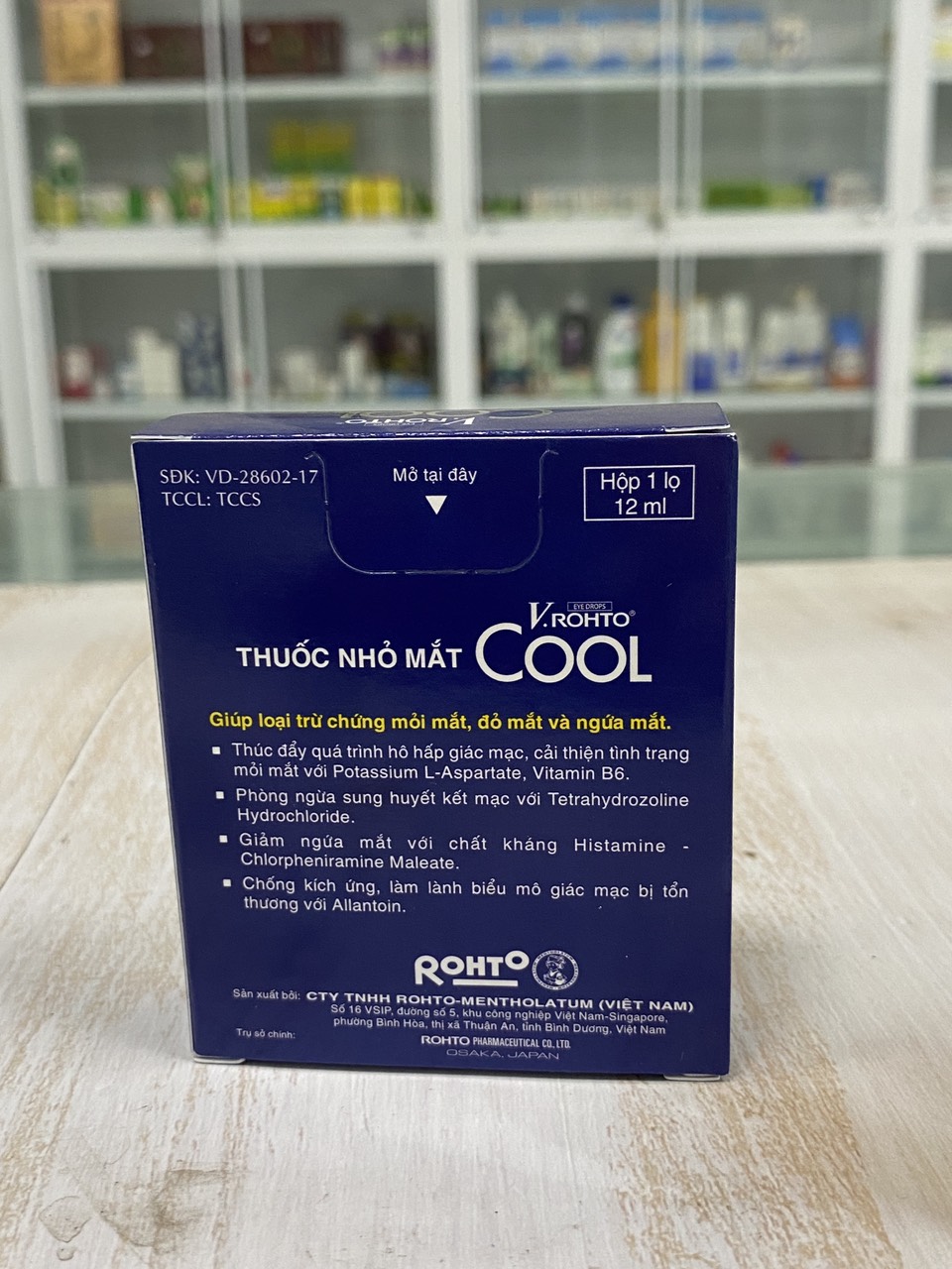 Nước nhỏ mắt V.rohto Cool chai 13ml