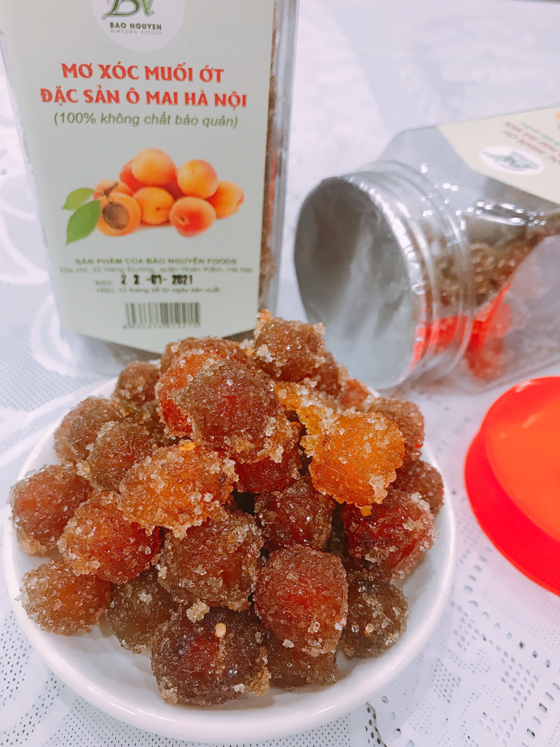 Hộp 400gr Mơ sấy xốc muối ớt (VIETFOOD)