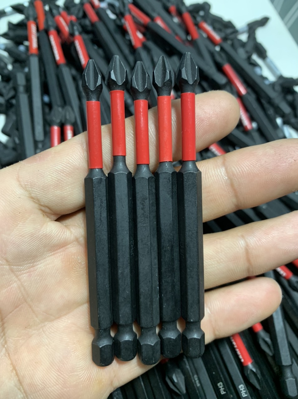 Mũi vít CRAFTSMAN PH2 dài 90mm chính hãng có từ ( SL : 1 mũi )