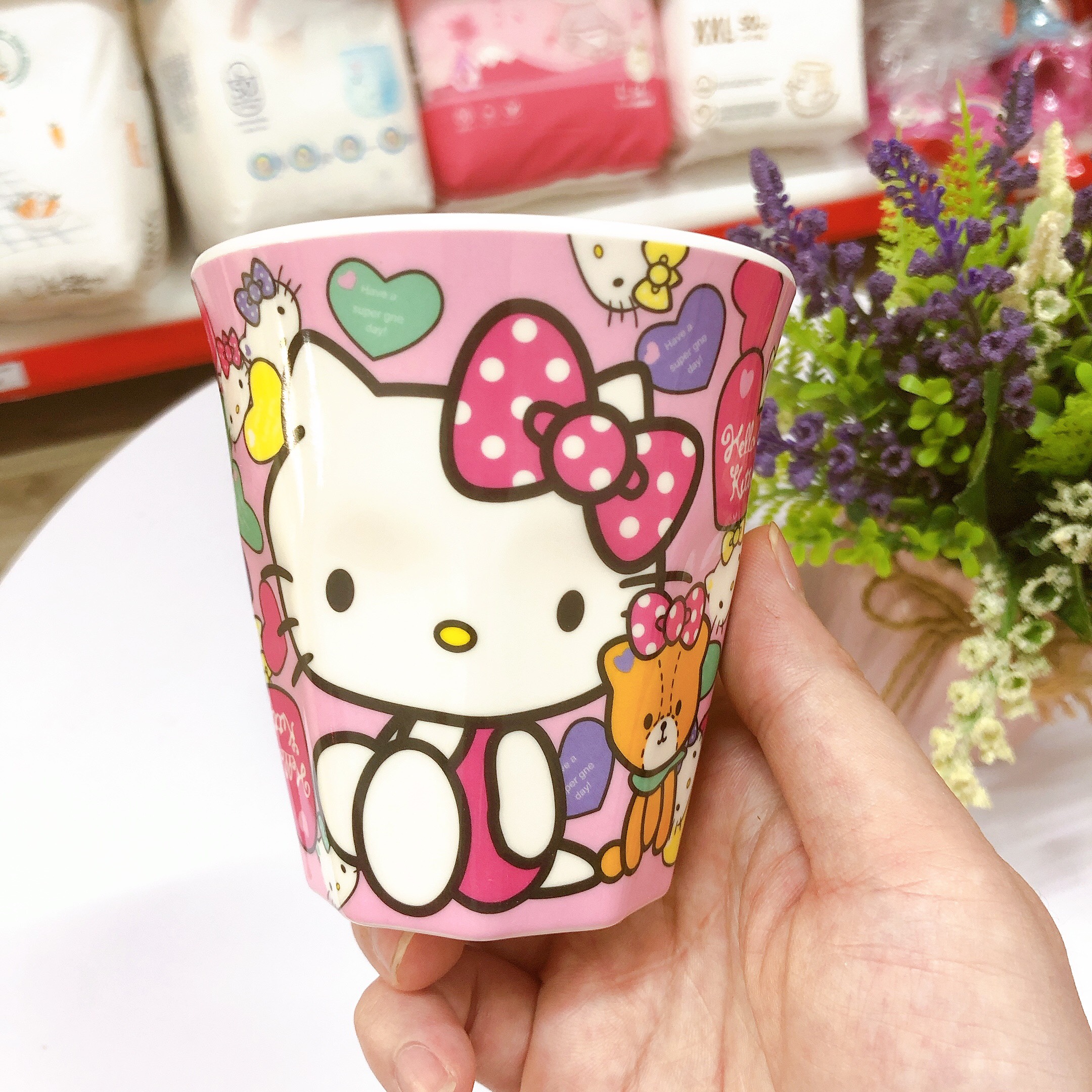 Cốc Uống Nước Lúa Mạch Doreamon Hello Kitty Cho Bé