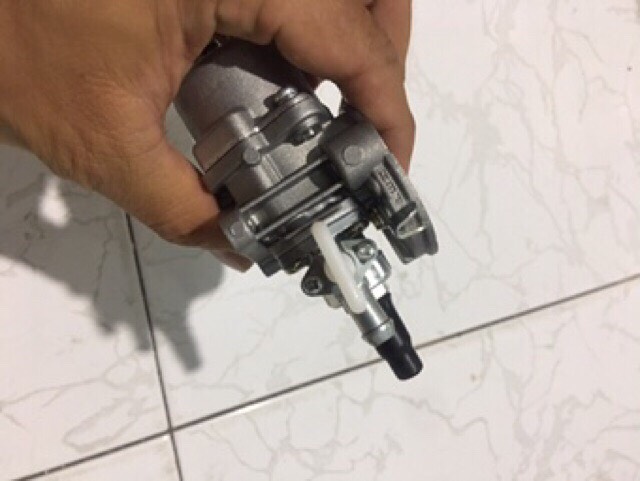 [HCM]Bình xăng con ( bộ chế) máy cắt cỏ 328