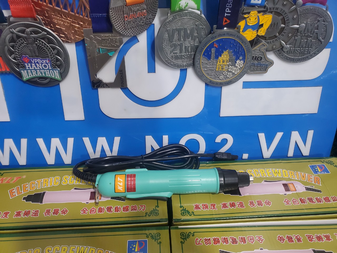 Máy bắt vít, to vít điện hàng siêu bền klt-3400 chỉ máy không