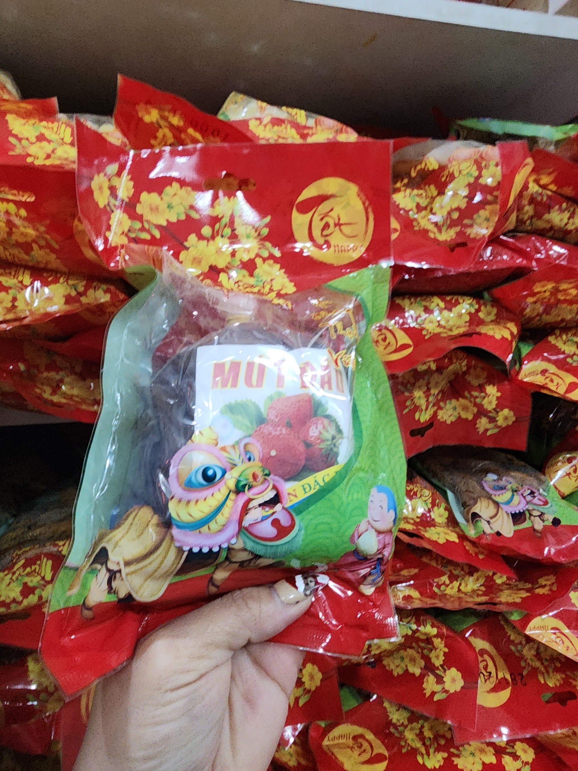 Mứt Dâu Đà Lạt Đặc Biệt Gói 500G