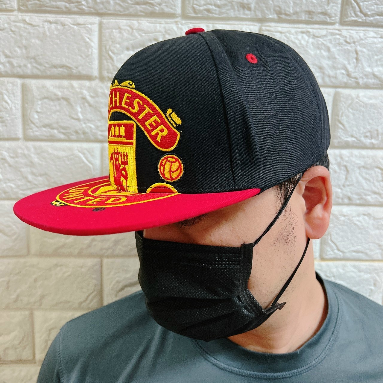Nón lưỡi chai Mu