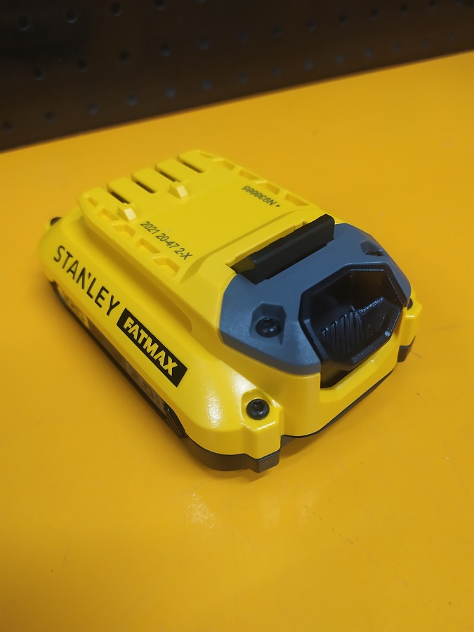 Pin li-ion cho máy khoan 20V Stanley SB202