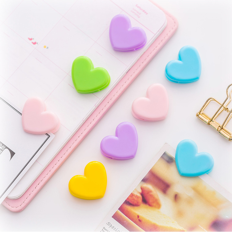 Kẹp Giấy Hình Trái Tim Siêu Cute (2.5x1.2cm)
