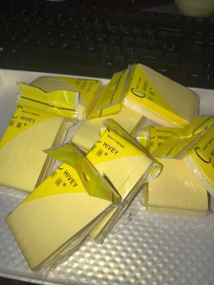 Bông Mút Rửa Mặt Chivey ( 240 Miếng )