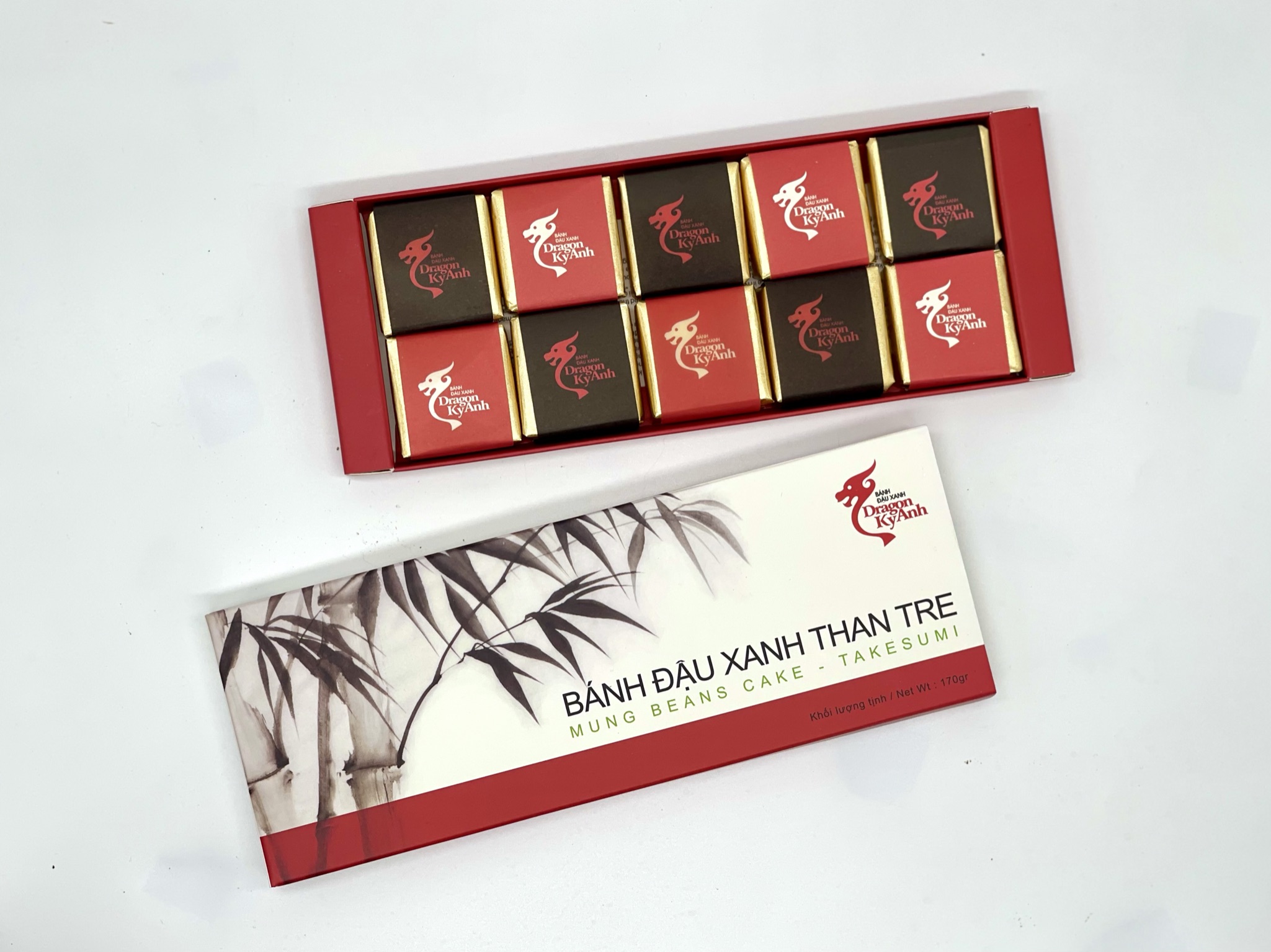 Bánh đậu xanh tinh than tre