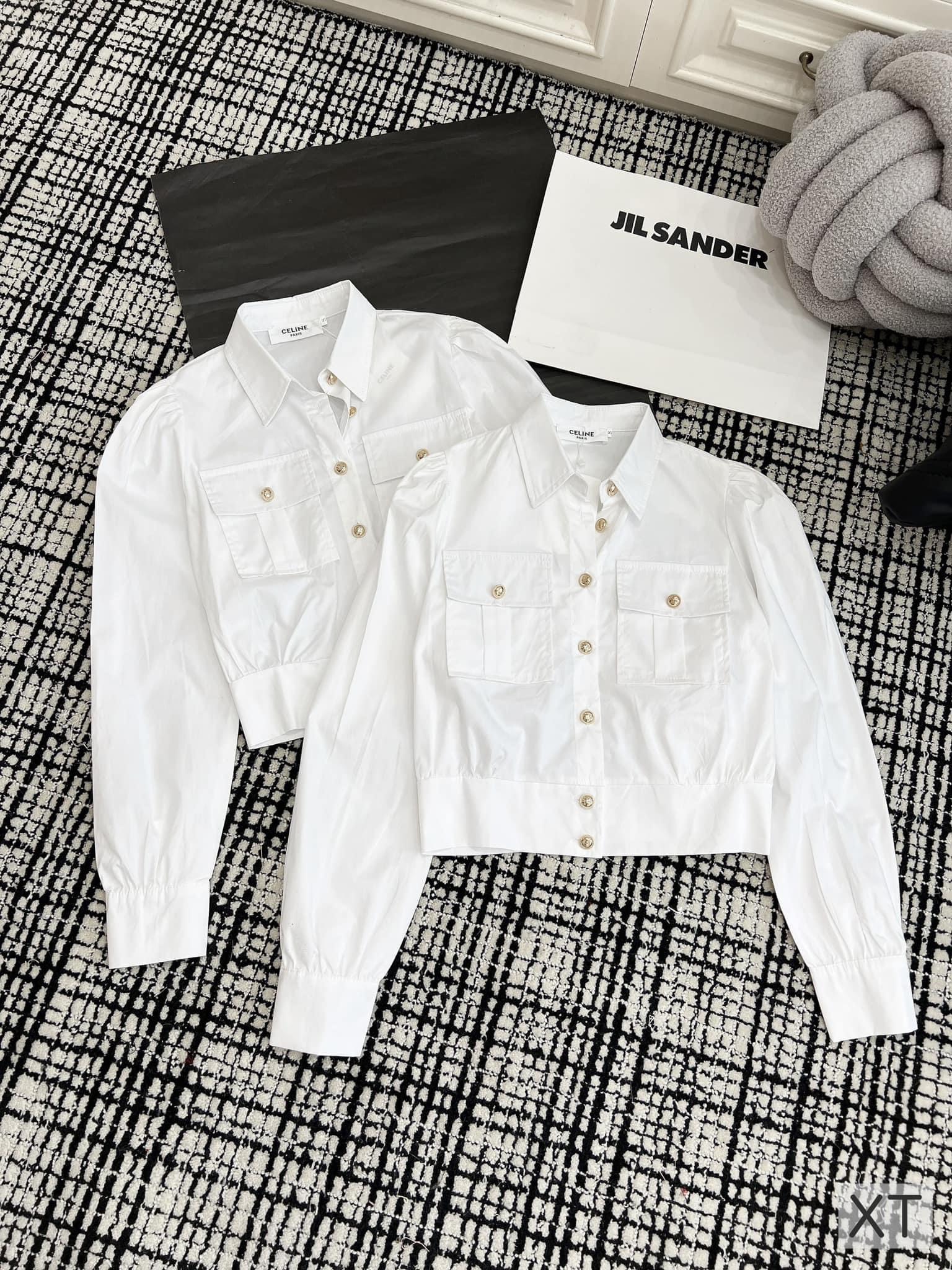 Áo sơ mi croptop khuy nấm