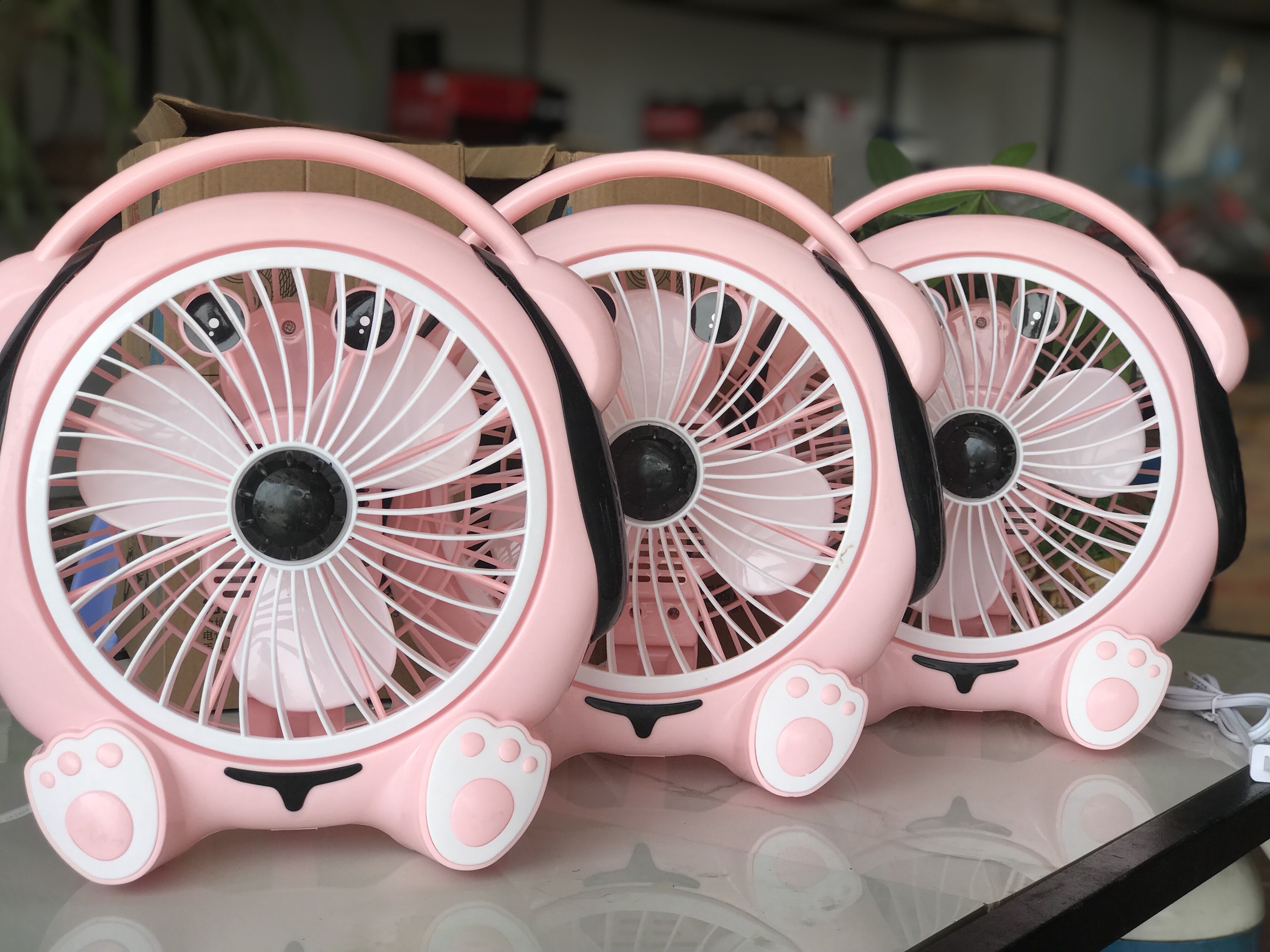 Quạt Điện Mini Giá Rẻ
