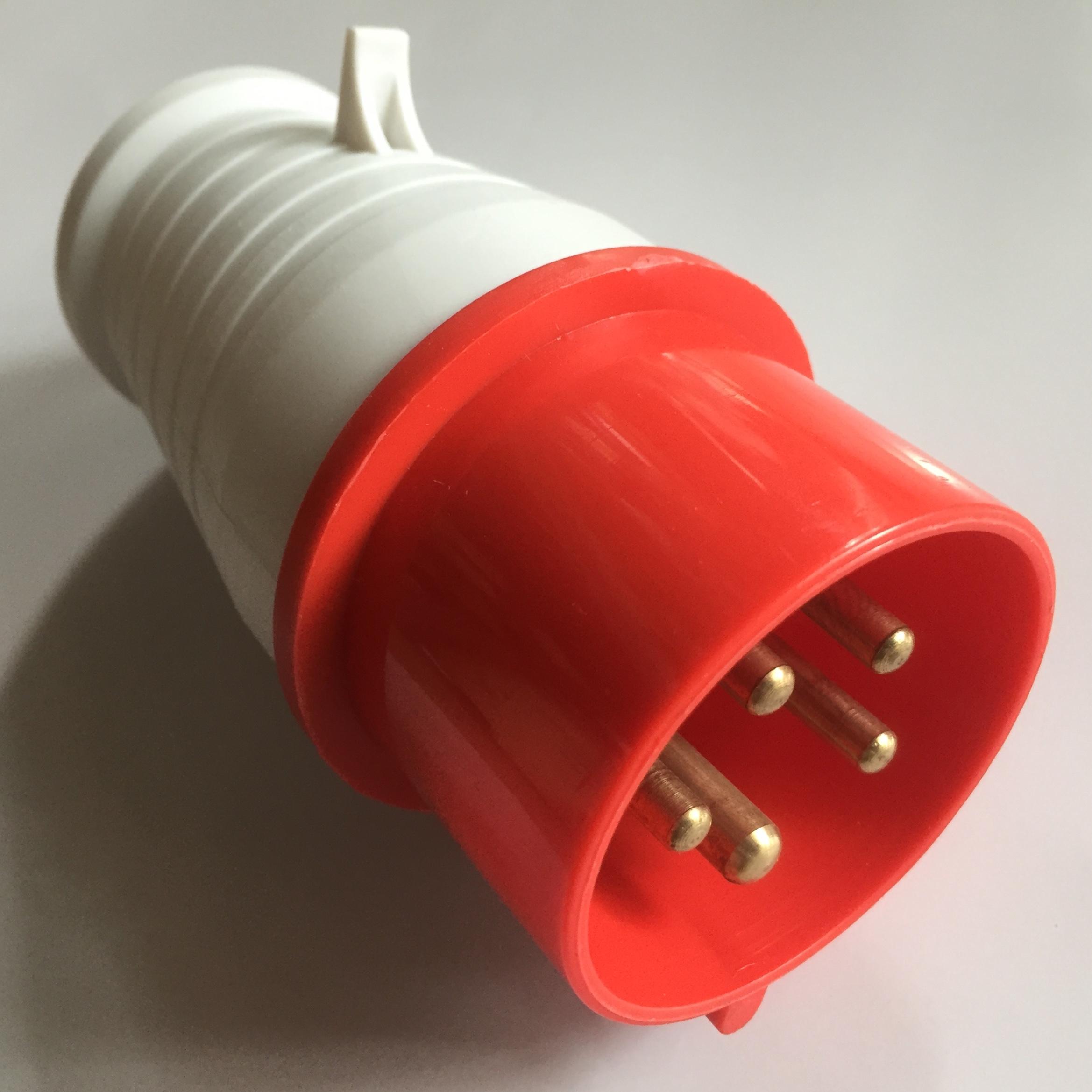 Phích cắm công nghiệp 5 chấu 32A