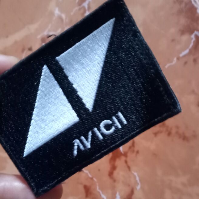 Patch vải nhám dính AVICII