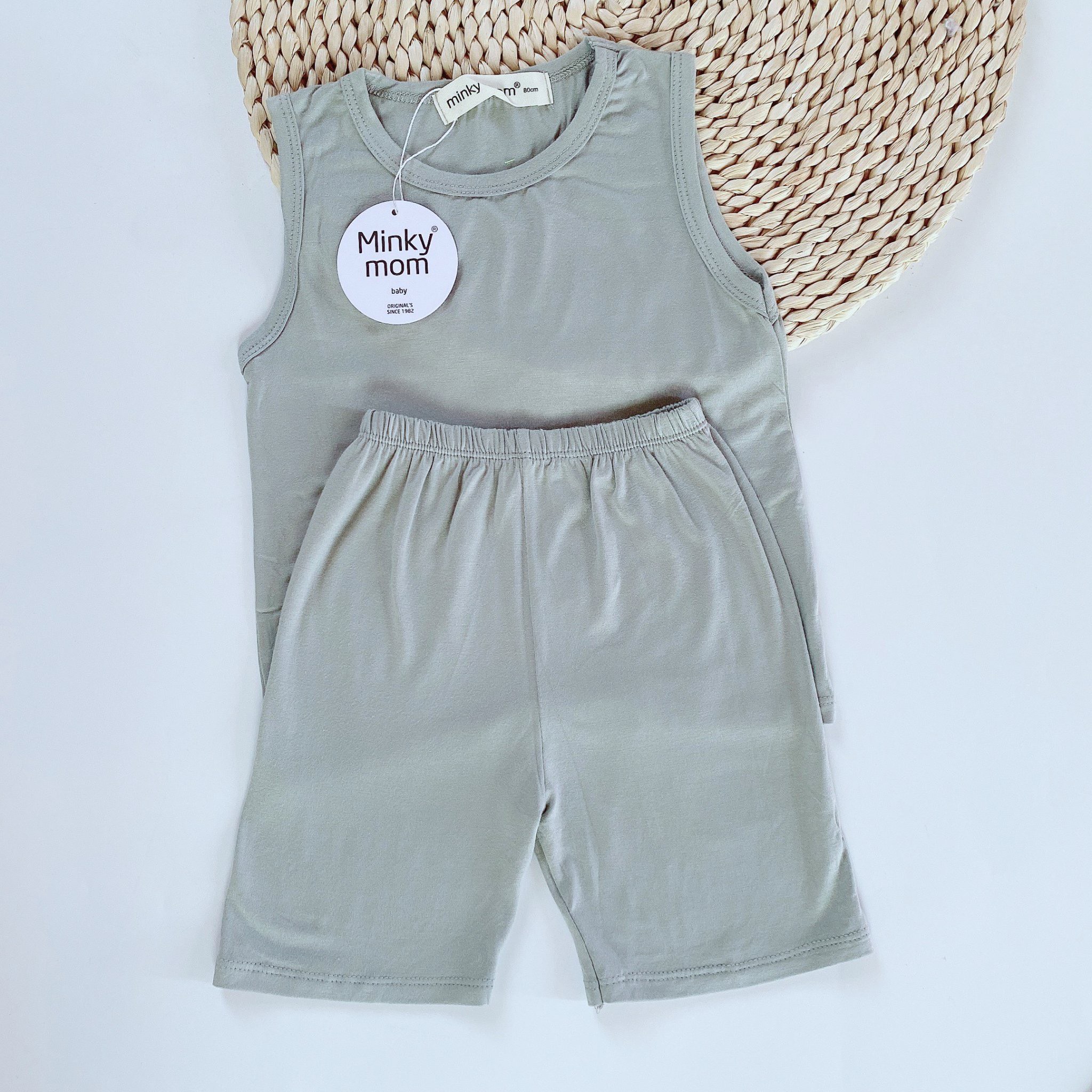 [HCM]*???????? ????????*Bộ Ba lỗ Chất Thun Lạnh Trơn Hàng Minky Mom Bé Trai Bé Gái 8-19kg (Shin Kids-Quần Áo Trẻ Em)